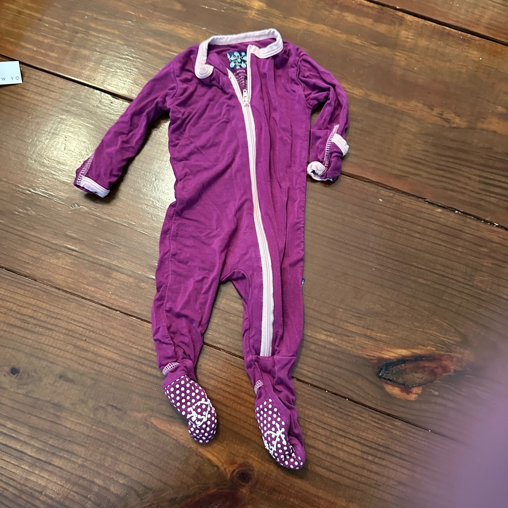 Kickee pants footie